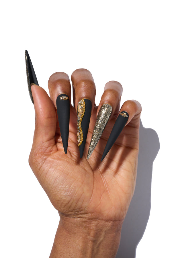 Mogul in Stiletto - Centurion - XXL